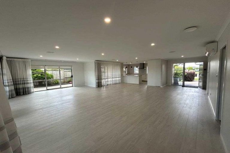 Photo of property in 30 Cupples Street, Papamoa Beach, Papamoa, 3118