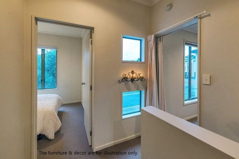 Photo of property in 39 Verdale Circle, Glen Eden, Auckland, 0602