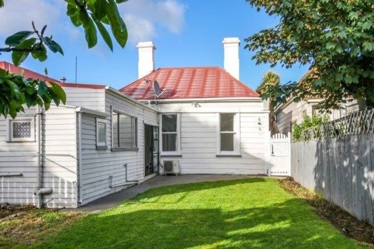 Photo of property in 55 Loyalty Street, Forbury, Dunedin, 9012