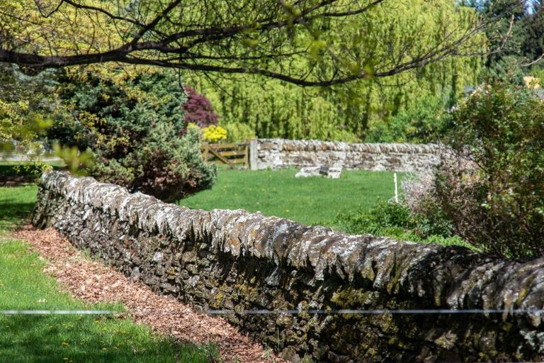 Photo of property in 122 Morven Ferry Road, Arrow Junction, Queenstown, 9371