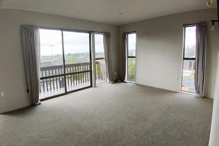 Photo of property in 1/107 John Downs Drive, Browns Bay, Auckland, 0630