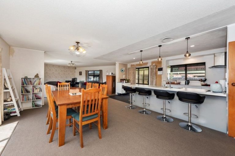 Photo of property in 43 Radiata Street, Fairview Downs, Hamilton, 3214