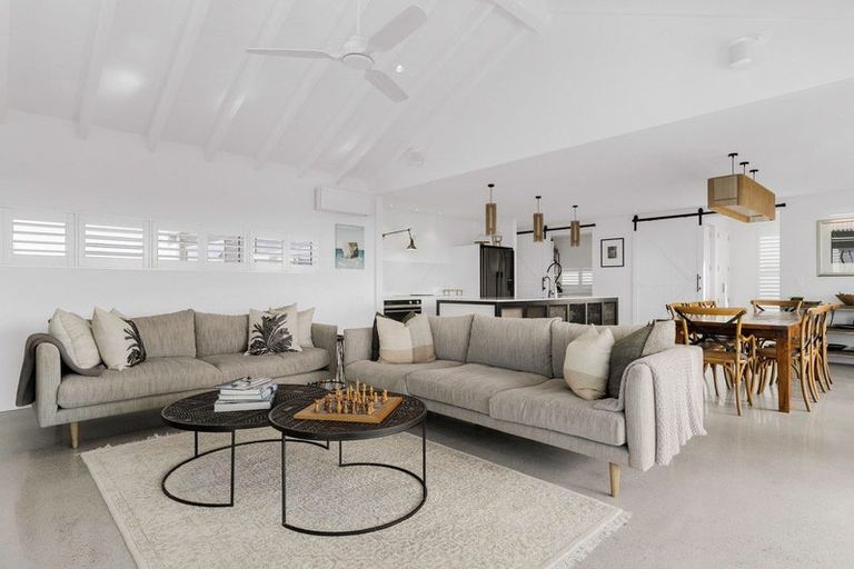 Photo of property in 19 Otira Close, Papamoa Beach, Papamoa, 3118