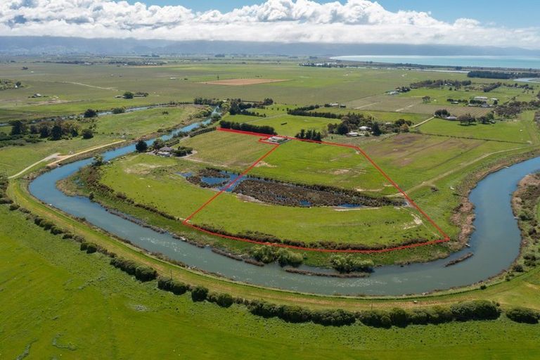 Photo of property in 688 Dillons Point Road, Dillons Point, Riverlands, 7273