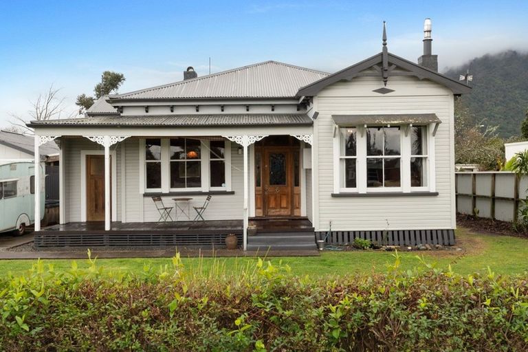 Photo of property in 34 Stanley Avenue, Te Aroha, 3320