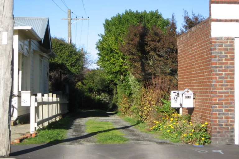 Photo of property in 211a Bay View Road, Saint Clair, Dunedin, 9012