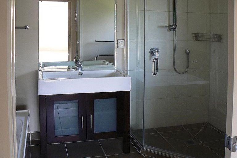 Photo of property in 12 Lomas Way, Albany, Auckland, 0632