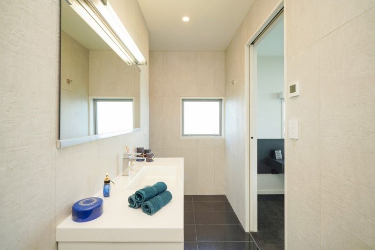 Photo of property in 89 Sunrise Drive, Seaward Bush, Invercargill, 9812