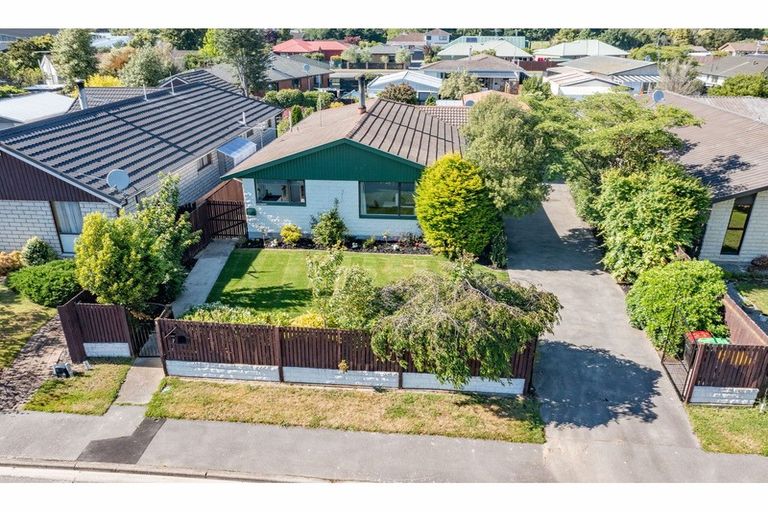 Photo of property in 7 Lacy Gate Place, Woodend, 7610