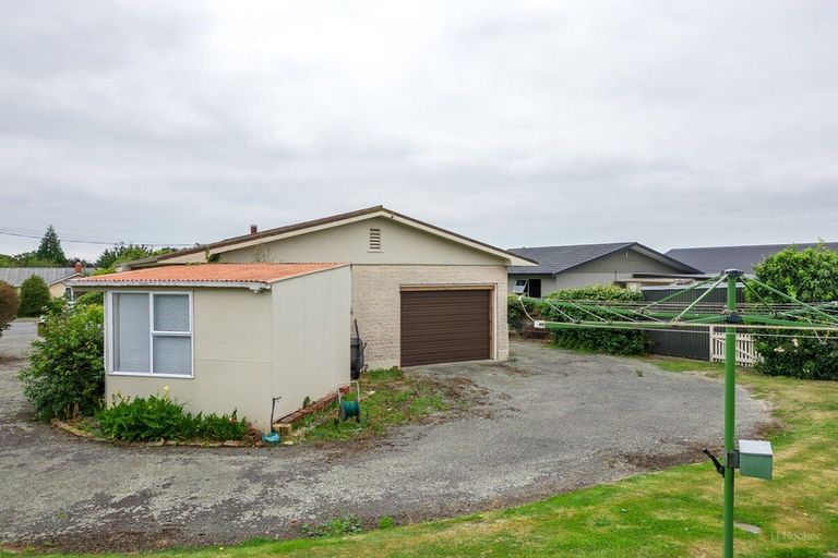 Photo of property in 9 Oxford Street, Waimate, 7924