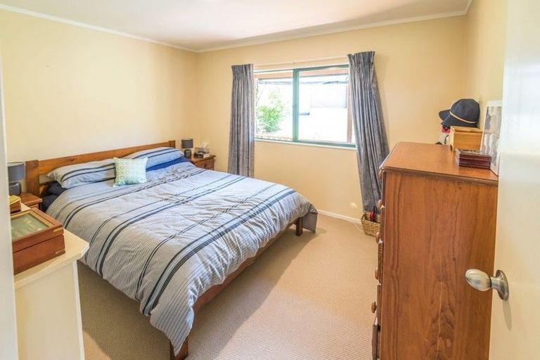 Photo of property in 129 Ara-kotinga, Whitford, Manurewa, 2576