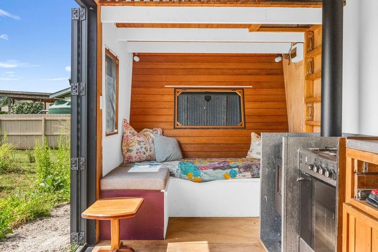 Photo of property in 15 Kipling Road, Te Karaka, 4022