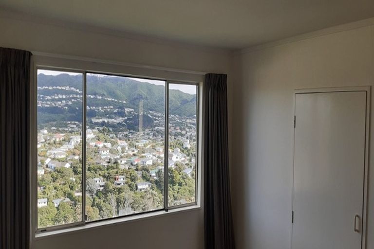 Photo of property in 4 Sunflower Way, Johnsonville, Wellington, 6037