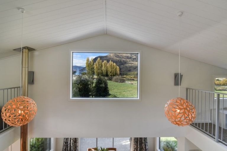 Photo of property in 13 Magnolia Place, Frankton, Queenstown, 9300