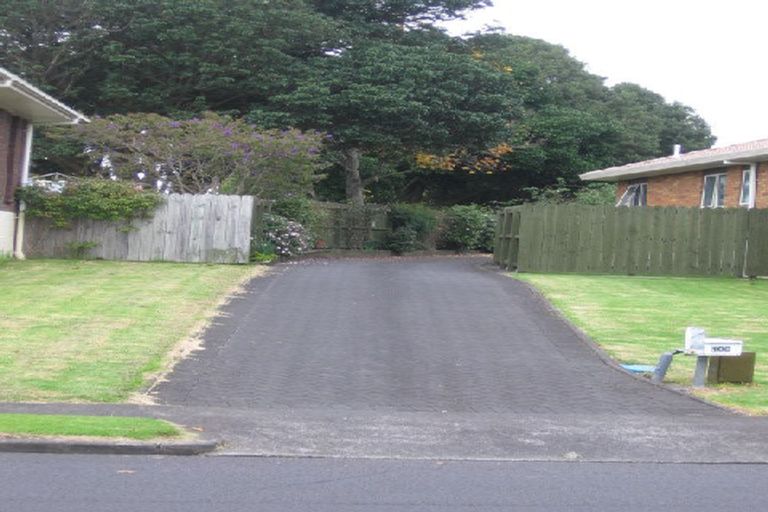 Property details for 100 Motatau Road, Papatoetoe, Auckland, 2025