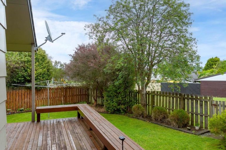 Photo of property in 19 Epping Place, Richmond Heights, Taupo, 3330