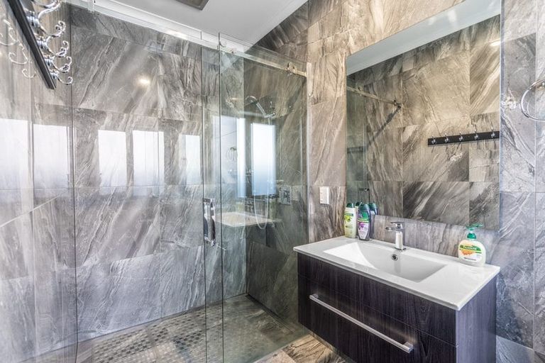 Photo of property in 71 Hokonui Drive, Gore, 9710