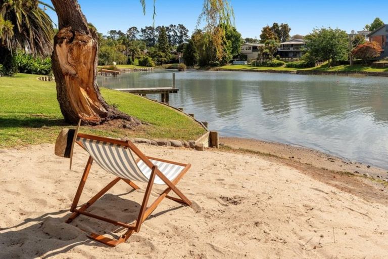 Photo of property in 32 Wallace Road, Hobsonville, Auckland, 0616