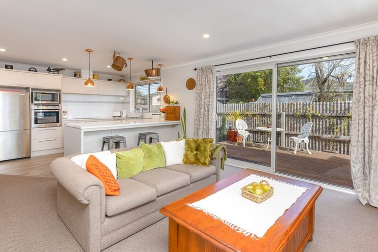 Photo of property in 3/407 Main Road North, Redwood, Christchurch, 8051