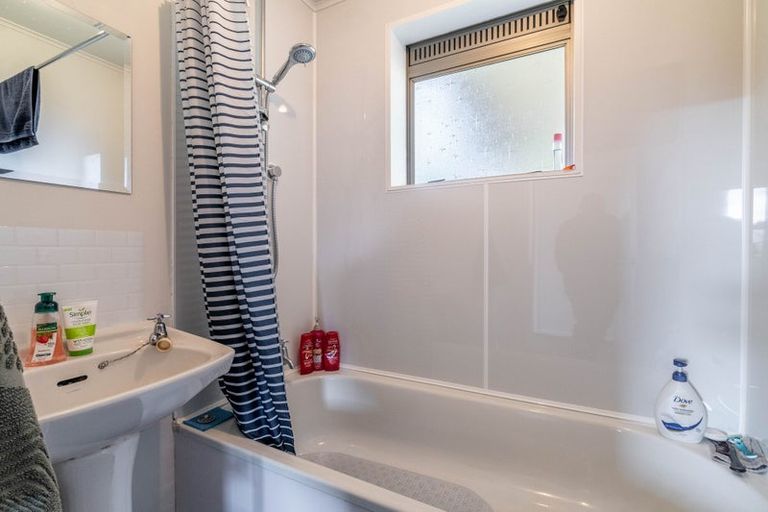 Photo of property in 99 Dunbeath Crescent, Kew, Invercargill, 9812