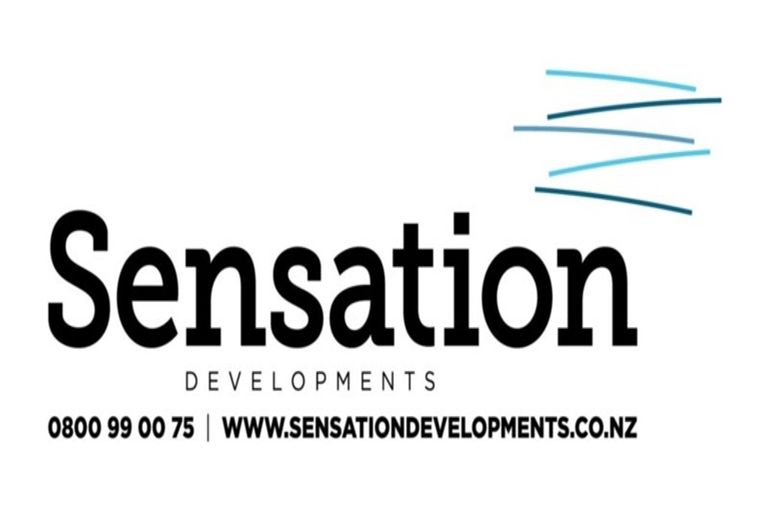 Photo of property in 13 Davey Crescent, Orewa, 0931