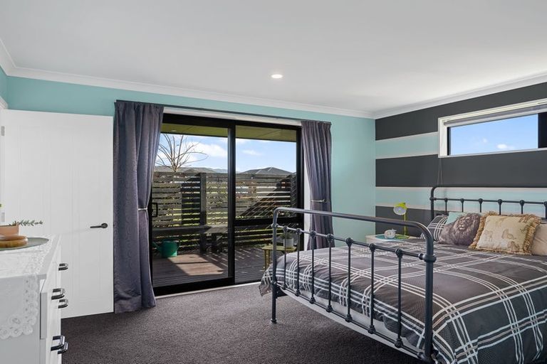 Photo of property in 18 Claremont Crescent, Amberley, 7410