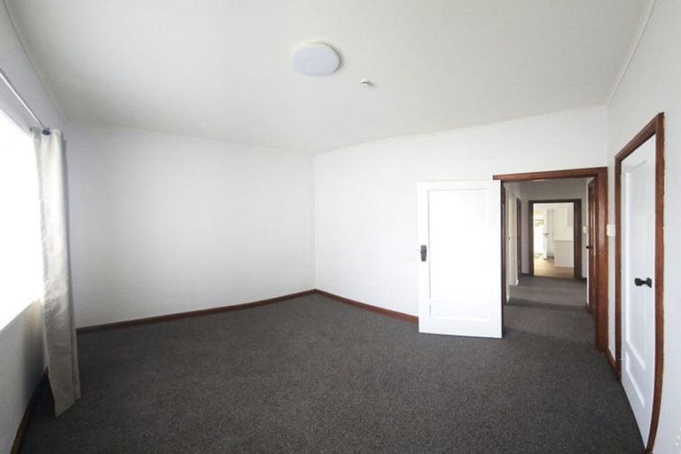 Photo of property in 9 The Quadrant, Miramar, Wellington, 6022
