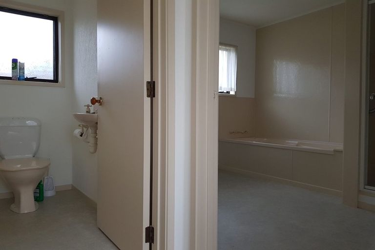 Photo of property in 1 Westpark Glen, Warkworth, 0910