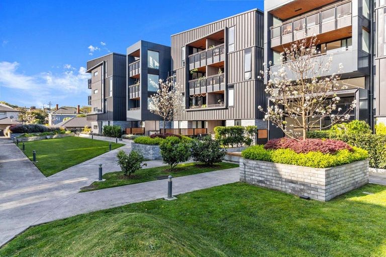 Photo of property in 201/64 Victoria Street, Onehunga, Auckland, 1061