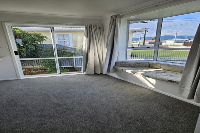 Photo of property in 7 Meadowvale Drive, Levin, 5510