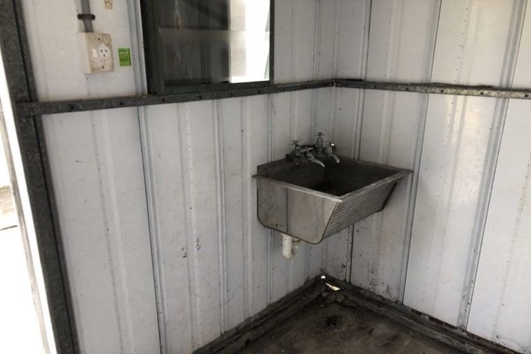 Photo of property in 18 Lombard Street, Palmerston North, 4410