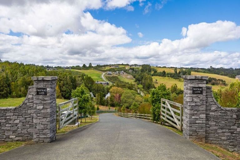 Photo of property in 16 Waymau Lane, Coatesville, 0792