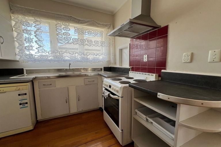 Photo of property in 6 Bledisloe Street, Papatoetoe, Auckland, 2104