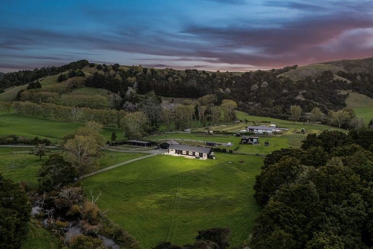 Photo of property in 1149a Whangaripo Valley Road, Whangaripo, Wellsford, 0972