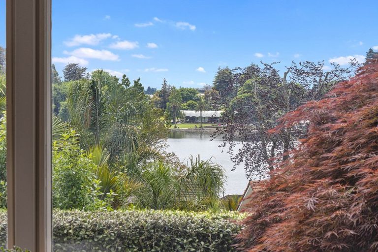 Photo of property in 131 Lake Crescent, Hamilton Lake, Hamilton, 3204