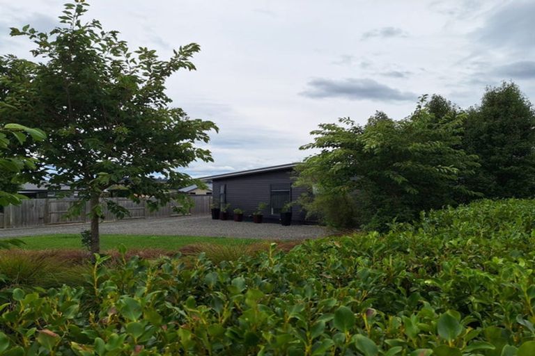 Photo of property in 18 Dee Street, Otane, 4202