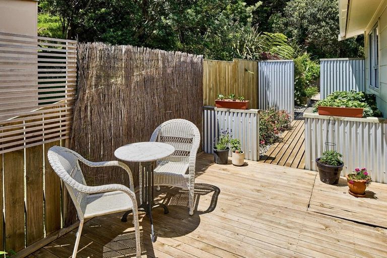 Photo of property in 2/30 Adventure Drive, Whitby, Porirua, 5024