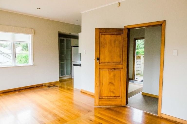 Photo of property in 19 Bankot Crescent, Ngaio, Wellington, 6035