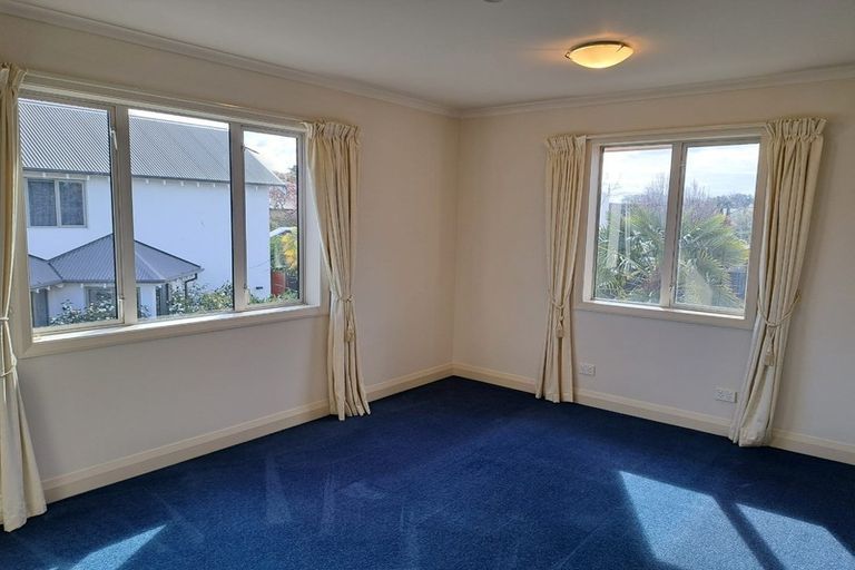 Photo of property in 11 Kereru Lane, Riccarton, Christchurch, 8011