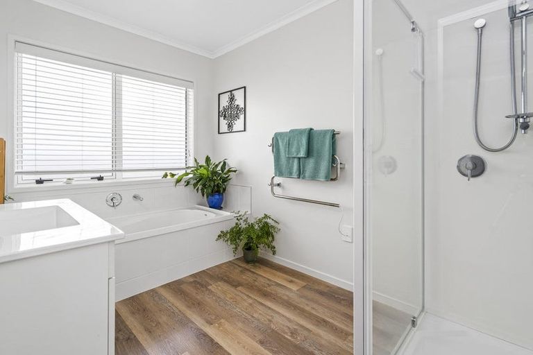 Photo of property in 58 Jarrett Terrace, Leamington, Cambridge, 3432