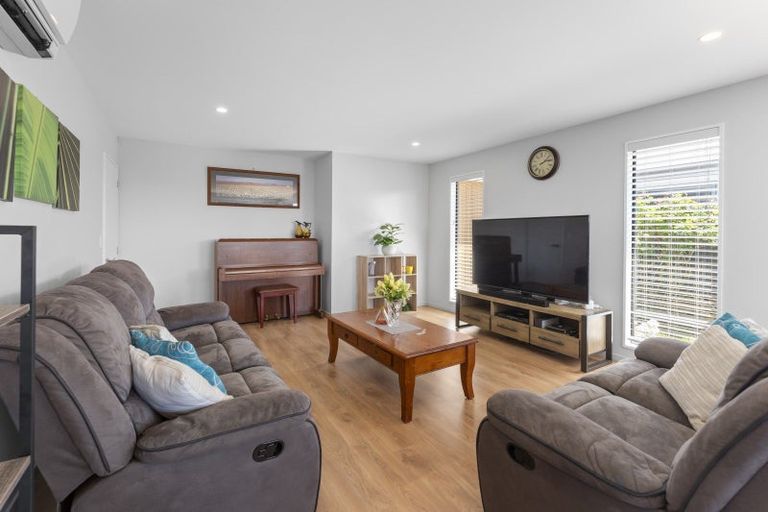 Photo of property in 69 William Nicholls Drive, Belfast, Christchurch, 8051