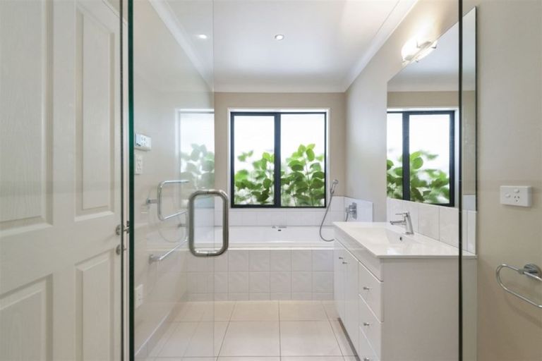 Photo of property in 8 Morgans Valley, Heathcote Valley, Christchurch, 8022