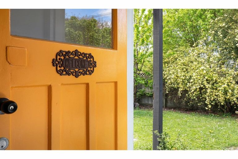 Photo of property in 97 Olliviers Road, Phillipstown, Christchurch, 8011