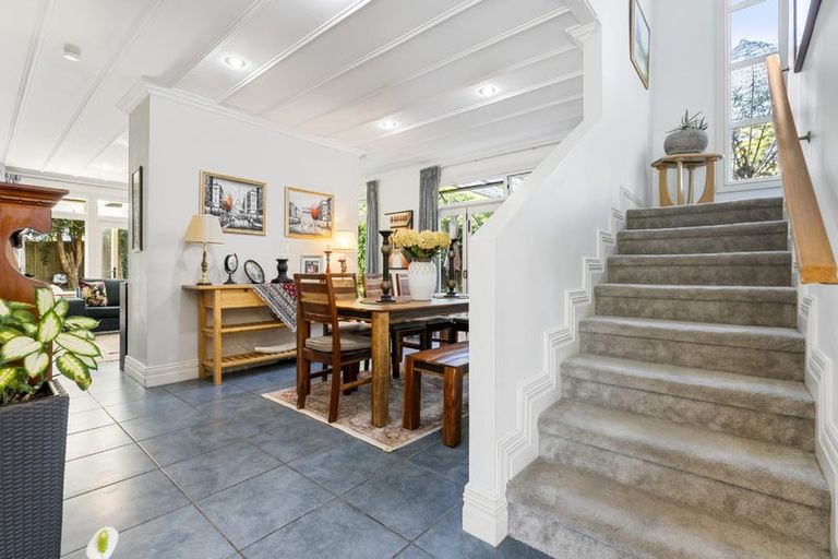 Photo of property in 37 Kinleith Way, Albany, Auckland, 0632