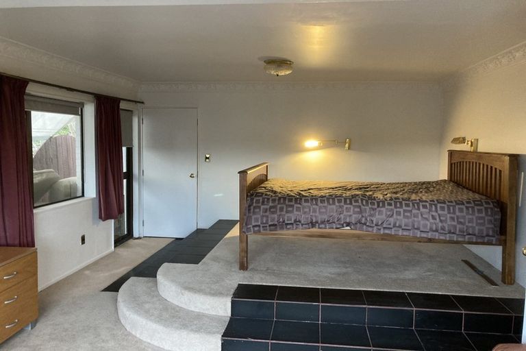 Photo of property in 91 Nevay Road, Miramar, Wellington, 6022