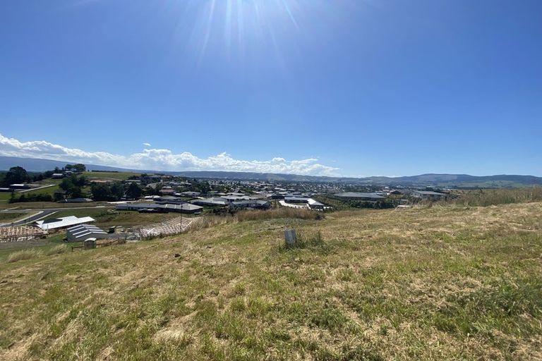 Photo of property in 8 Carnea Heights, Mosgiel, 9024