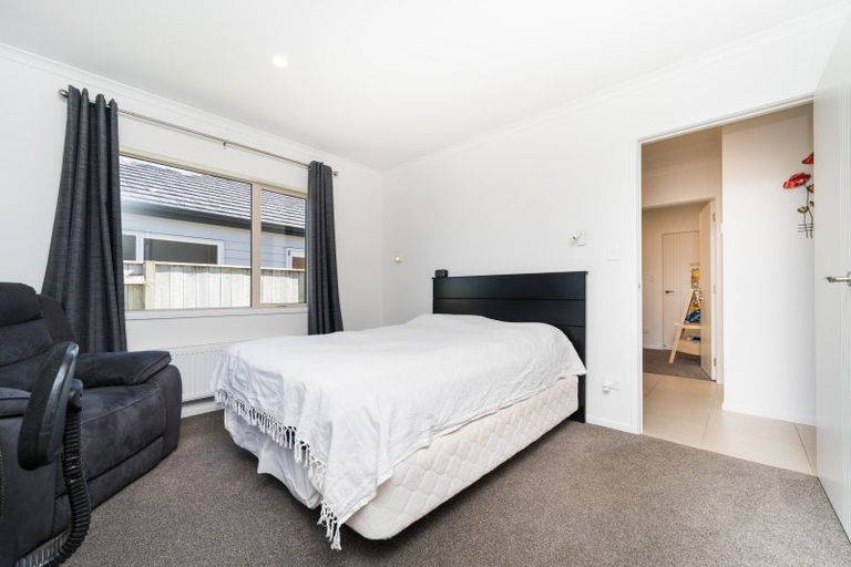 Photo of property in 6 Silkwood Place, Fitzherbert, Palmerston North, 4410