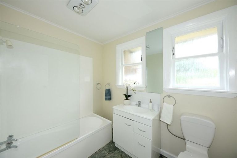 Photo of property in 20 Holland Street, Avonside, Christchurch, 8061