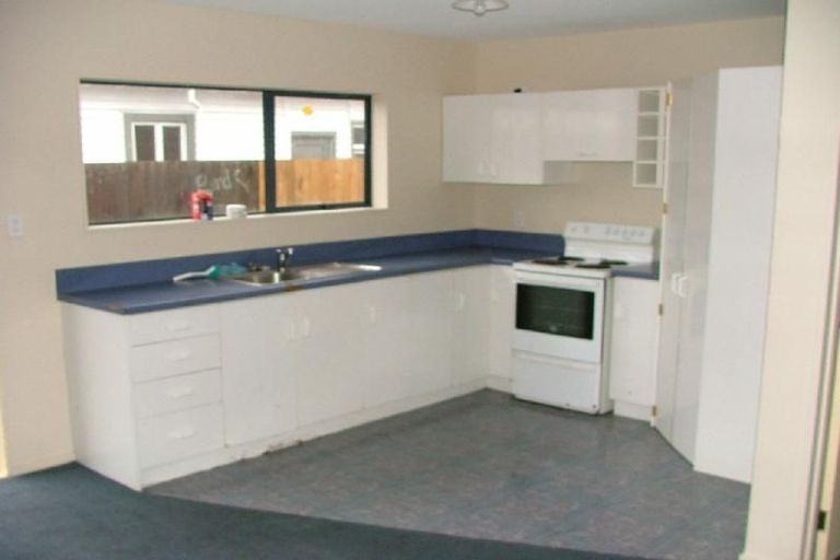 Photo of property in 11/11a Euston Street, Riccarton, Christchurch, 8041