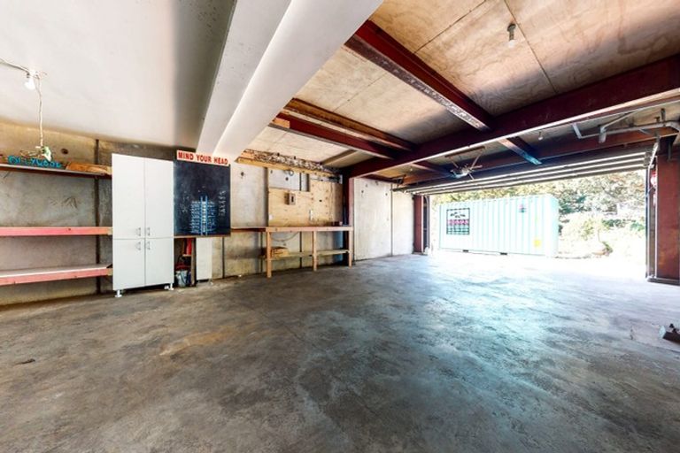 Photo of property in 287a Happy Valley Road, Owhiro Bay, Wellington, 6023